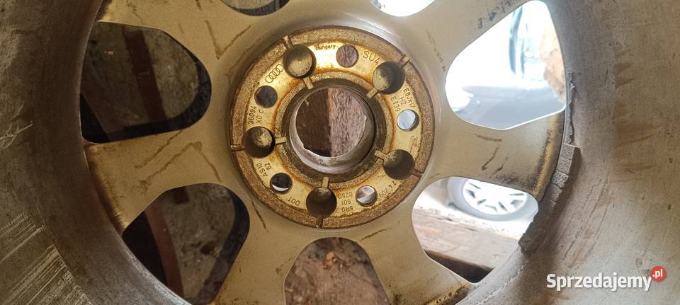 Alufelgi audi Q5 opony zimowe 17 Samochodowe