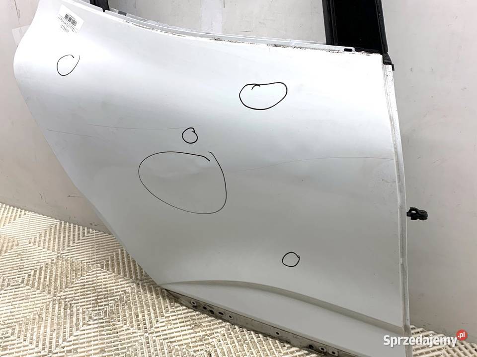 DRZWI PRAWY TYŁ DV369 RENAULT CLIO V Hatchback osobowe sprzedam