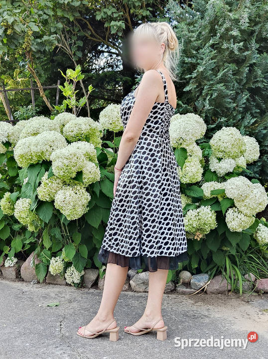 Biała sukienka w kropki vintage 38 M satyna Rozkloszowana  Szczecin