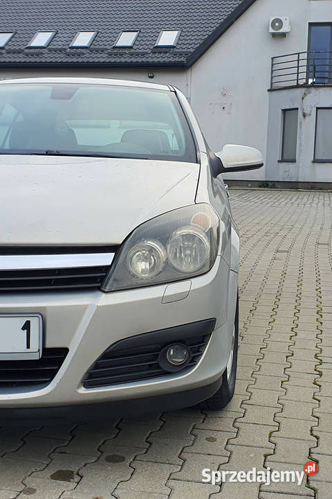 Opel Astra H 2005r hatchback 18 16V 125 benzyna Rzeszów sprzedam