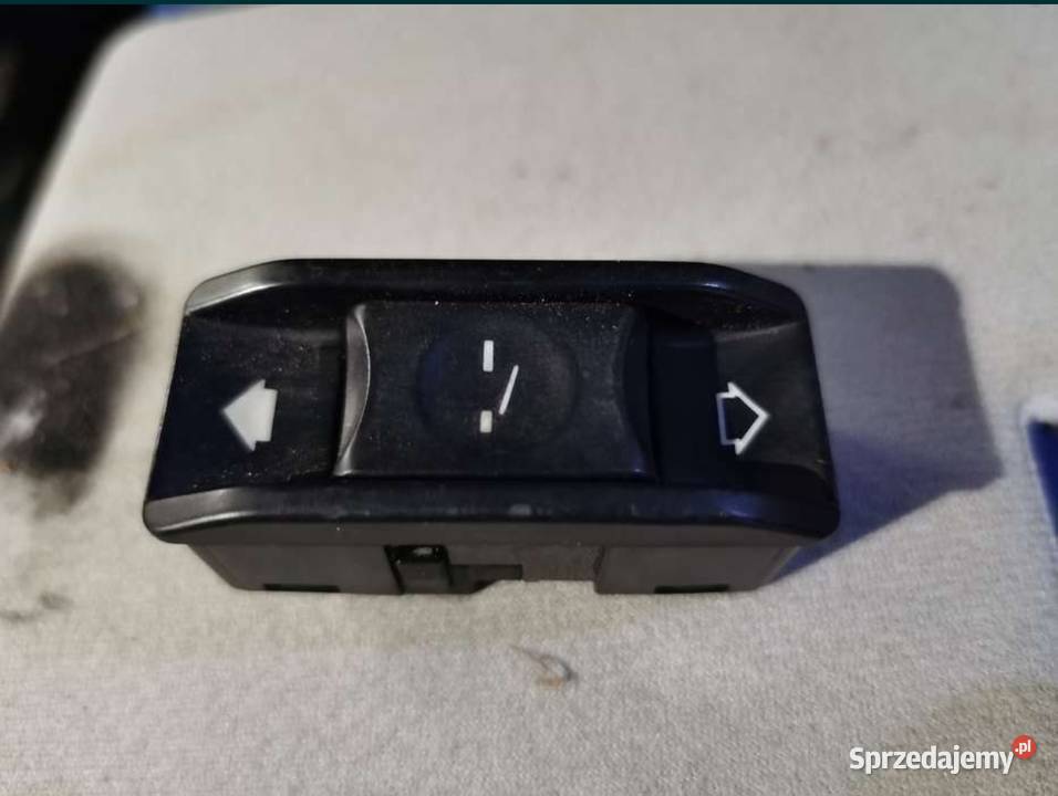 Przycisk przełącznik szyberdachu BMW e38 e39 Żory