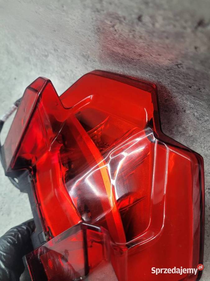 DUCATI MULTISTRADA 1260 LAMPA TYŁ TYLNA LED 18 Nowy Tomyśl