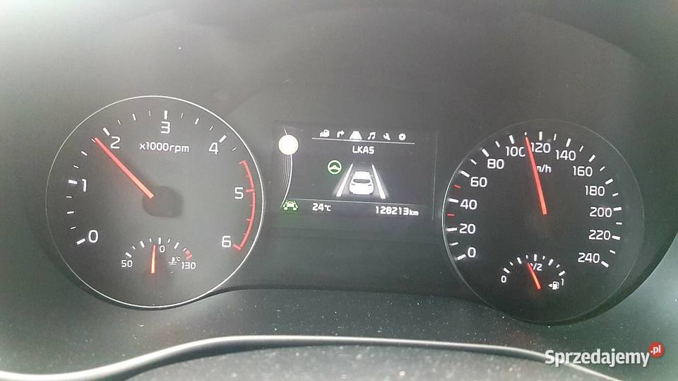 KIA Sportage 17CRDI Business Line asystent pasa ruchu Kobyłka