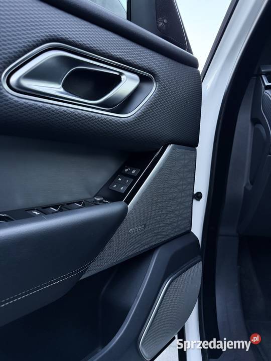 Land Rover Range Rover Velar 20 RDynamic SE gniazdo USB Warszawa