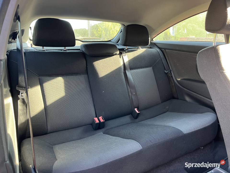 Opel Astra H GTC 16 105 Klima Tempomat 2 kpl kół Żnin