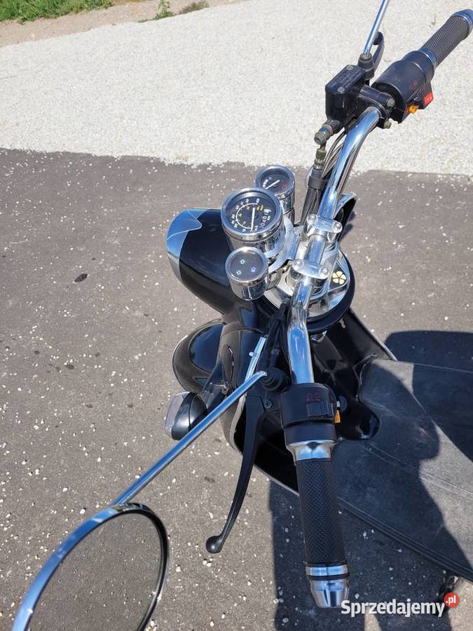 Skuter elektryczny Nova Motors ERetro Star Vespa