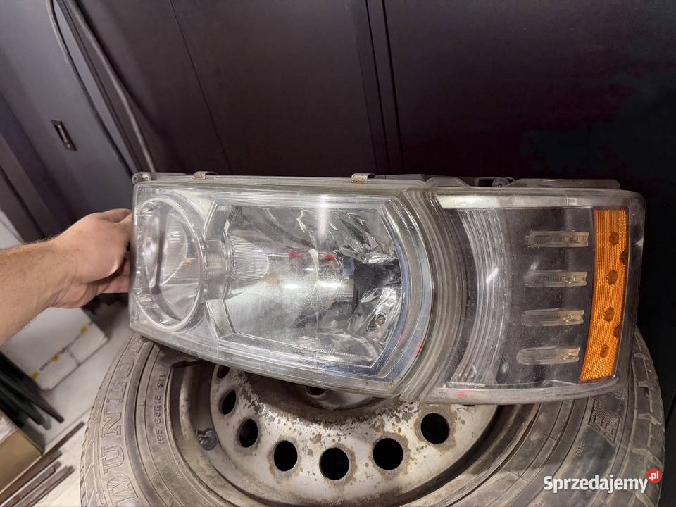 Lampy scania r komplet xenon pomorskie Rumia