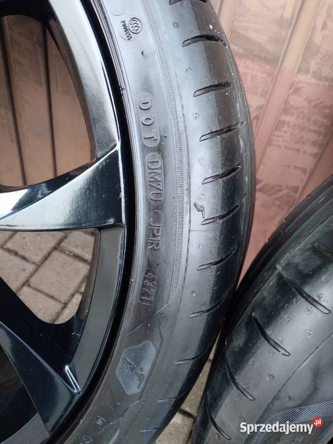 felgi z oponami do TESLA 3 2021 nowe przejechane sprzedam