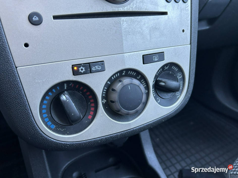 Opel Corsa klimatyzacja centralny el lusterka el Corsa Żory