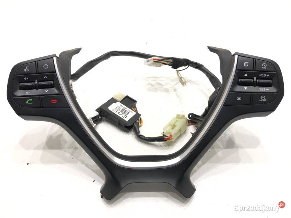 PRZEŁĄCZNIKI KIEROWNICY HYUNDAI i20 II