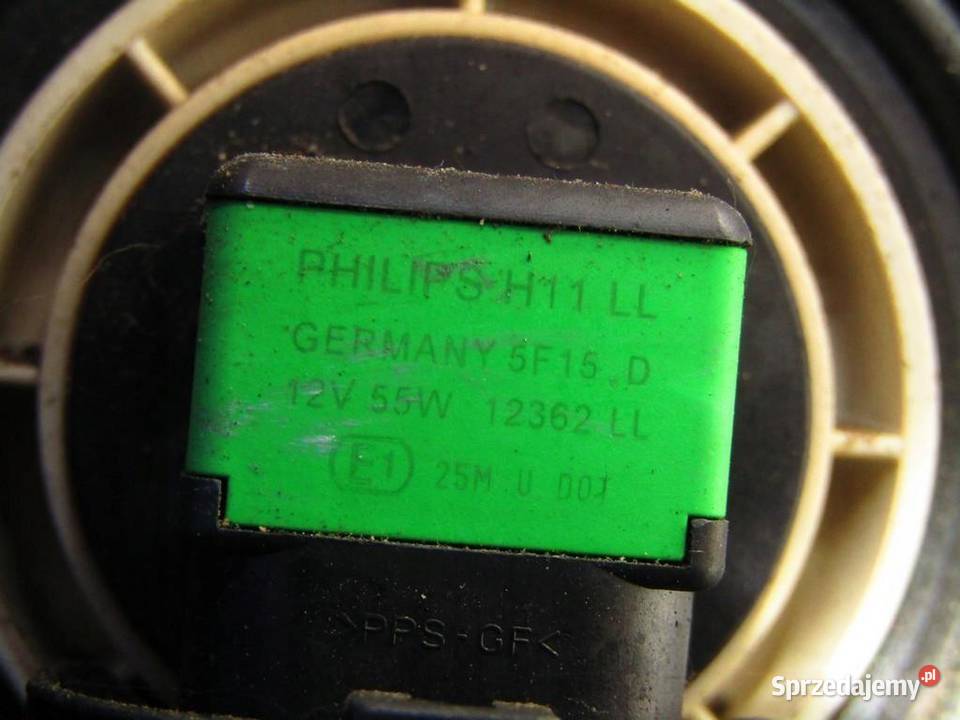 LAMPA PRZEDNIA PRAWY PRZÓD NISSAN QASHQAI J11 osobowe