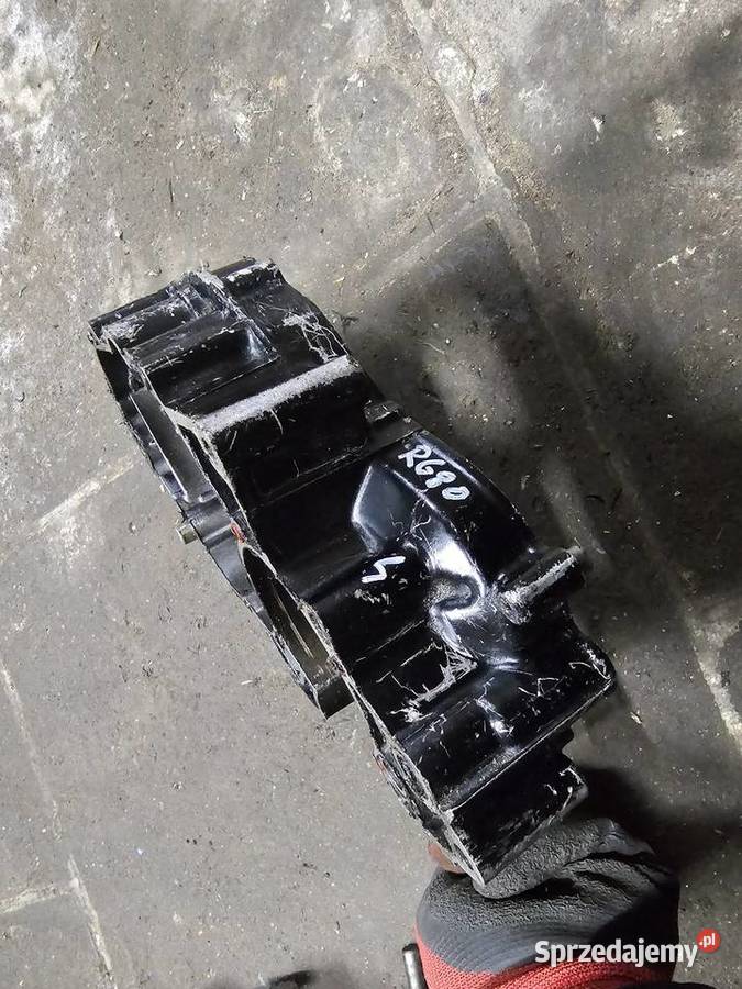 Suzuki RG 80 karter prawy połówka prawa silnika dolnośląskie Jelenia Góra