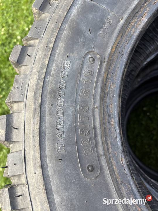 Sprzedam opony 22575R16 MT 4x4
