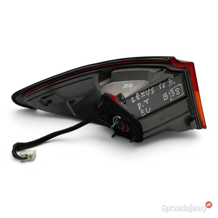 LAMPA PRAWA Lexus IS250 20052010 tylna tylnia Chełm