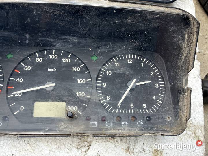 Licznik Zegar Volkswagen T4 19 Wyposażenie wnętrza Wisznice sprzedam
