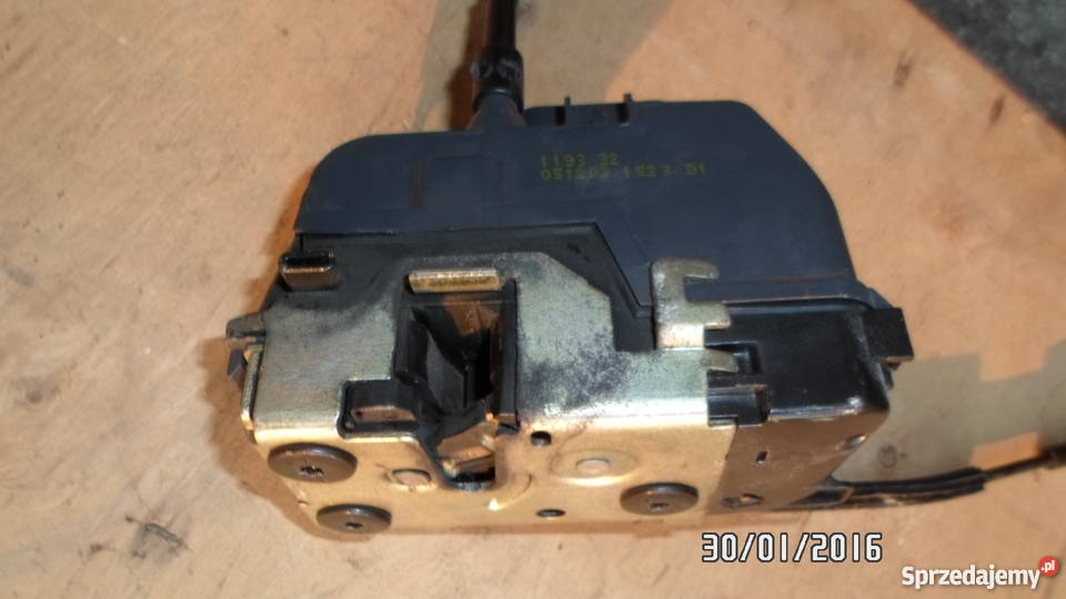 Zamki drzwi Renault scenic II Maruszyna sprzedam