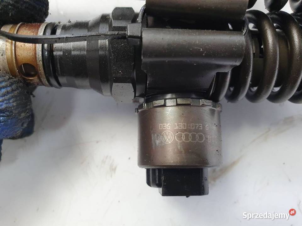 WTRYSKIWACZ VOLKSWAGEN GOLF V 03G130073G Lipno