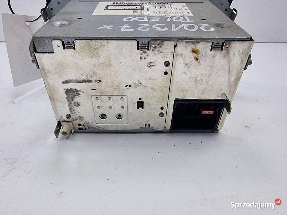 RADIO SEAT TOLEDO III 5P1035186B Pozostałe Lipno sprzedam