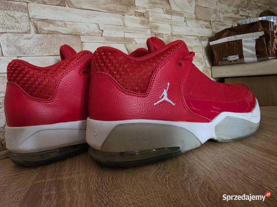 Nike Air Jordan Aura 3 University Red Świętochłowice