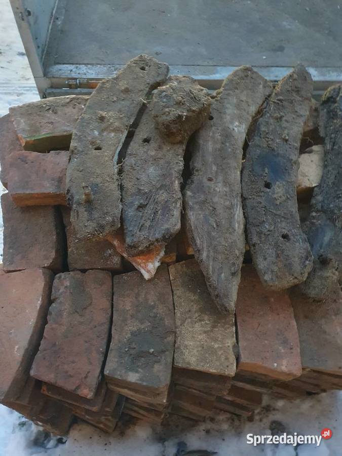 Cegła rozbiórkowa że studni półokrąg Nowogrodziec