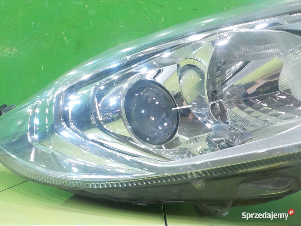 FIESTA MK7 LIFT 10 B 13r HB 3D lampa prawa przod Suków