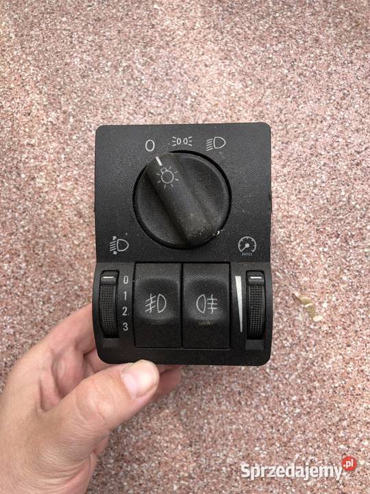 PRZEŁĄCZNIK ŚWIATEŁ ZAFIRA A 09133249 9905r Kozy