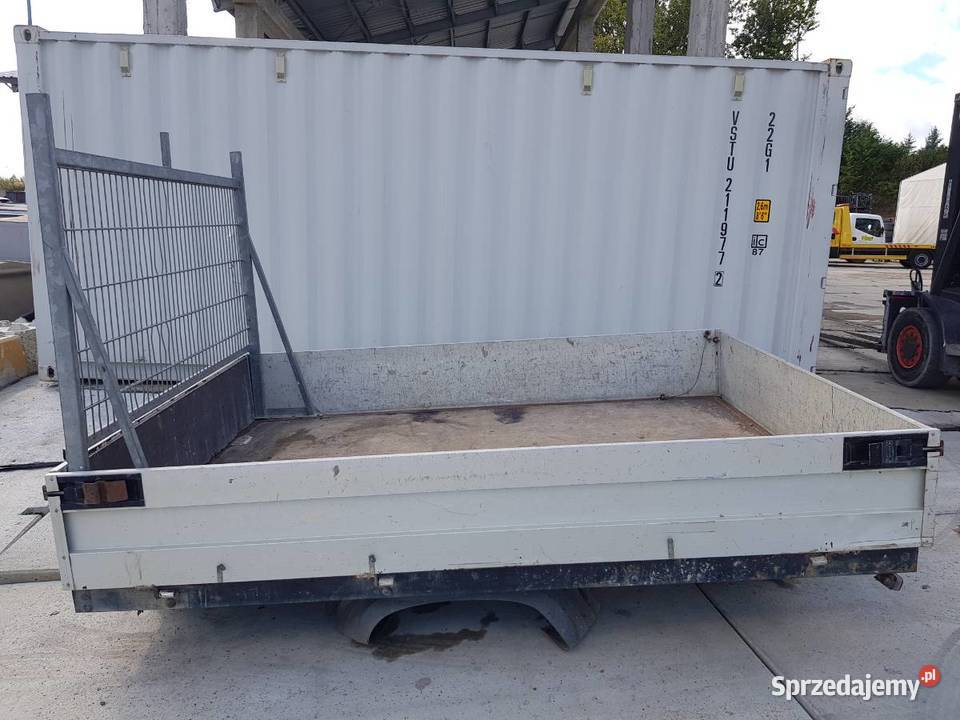 SKRZYNIA ŁADUNKOWA IVECO DAILY III Karoseryjne Szyby