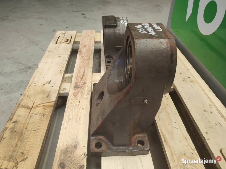 Ucho mostu Massey Ferguson 8170 Wilkowo