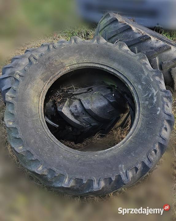 Opony STOMIL 149 R28 małopolskie Kraków sprzedam
