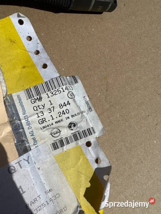 OPEL ASTRA WĄŻ 13251433 INTERCOOLER