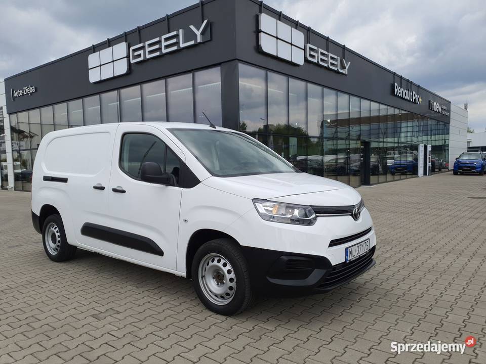 Proace City 15 D4D Long 24t Active sprzedam