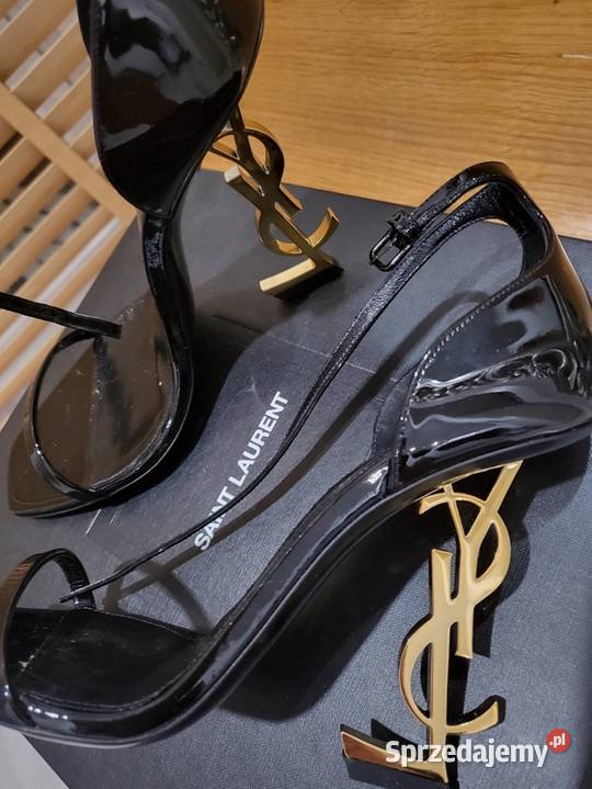 Buty damskie szpilki