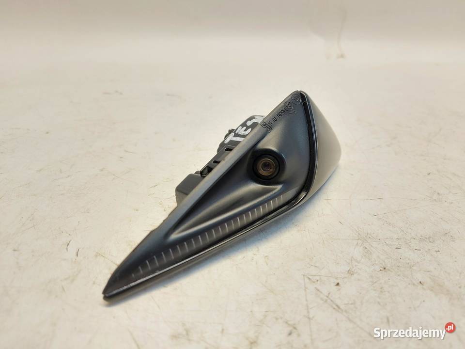 TESLA MODEL Y 2022r KAMERA KIERUNKOWSKAZ LEWY osobowe sprzedam