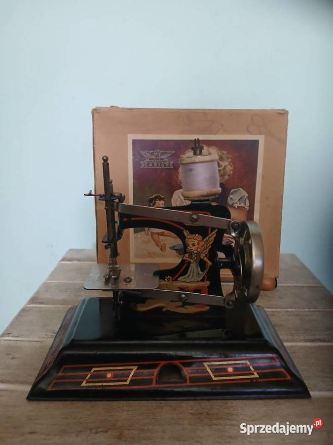 Zabytkowa miniaturowa maszyna do szycia Kraków