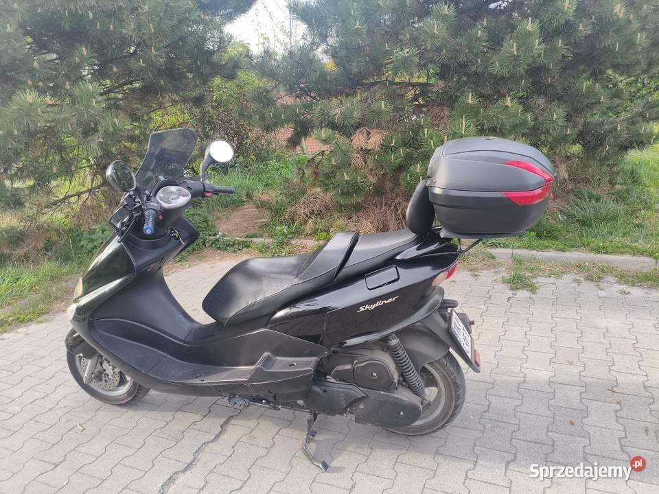 Do sprzedania skuter 125 pojemności 30554km Kielce
