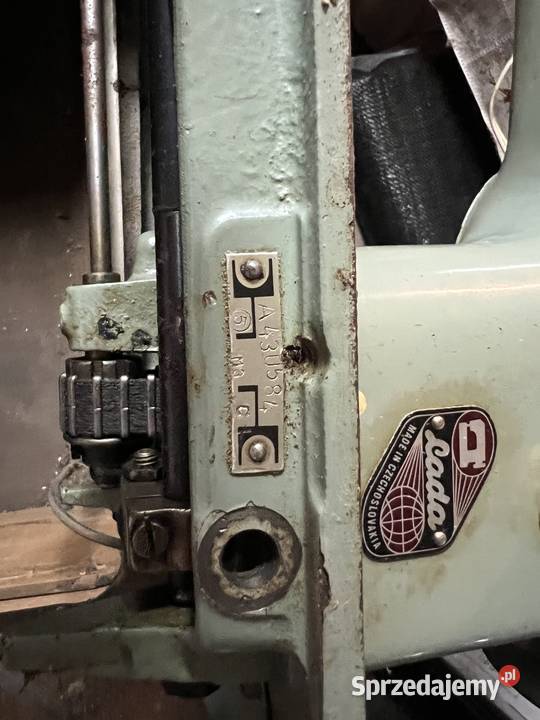 Maszyna do szycia Lada Niechobrz