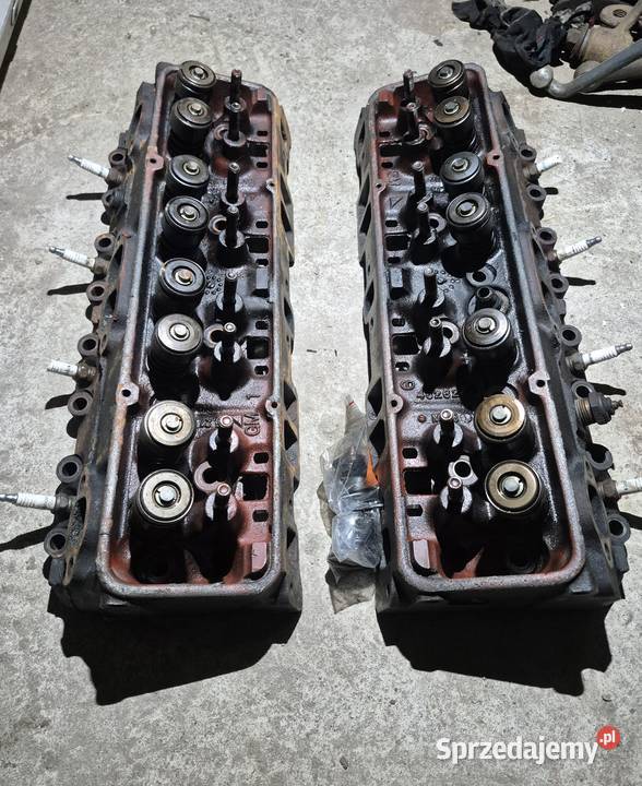 GM Small Block v8 57 350 SBC glowice silnika Podłęże