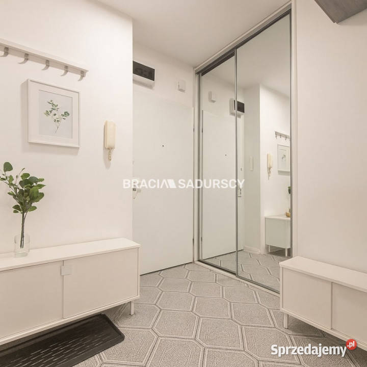 Mieszkanie Kraków 348m2 1 pokój Rok budowy 1997 małopolskie