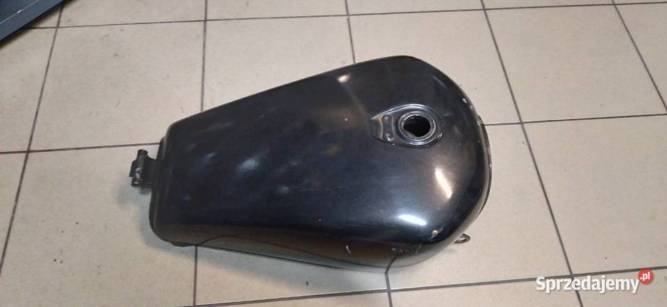 Zbiornik Paliwa Bak Honda VF 700750 Magna Pozostałe sprzedam