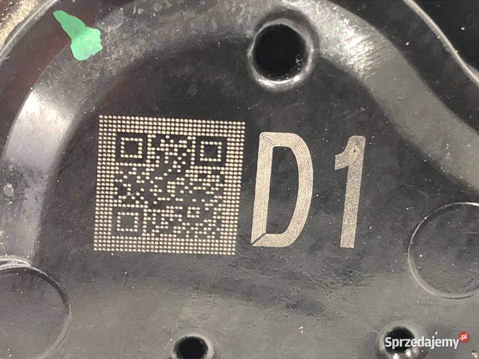 ZAMEK DRZWI PRAWY PRZÓD TOYOTA COROLLA E21 Zamki, wkładki i kluczyki