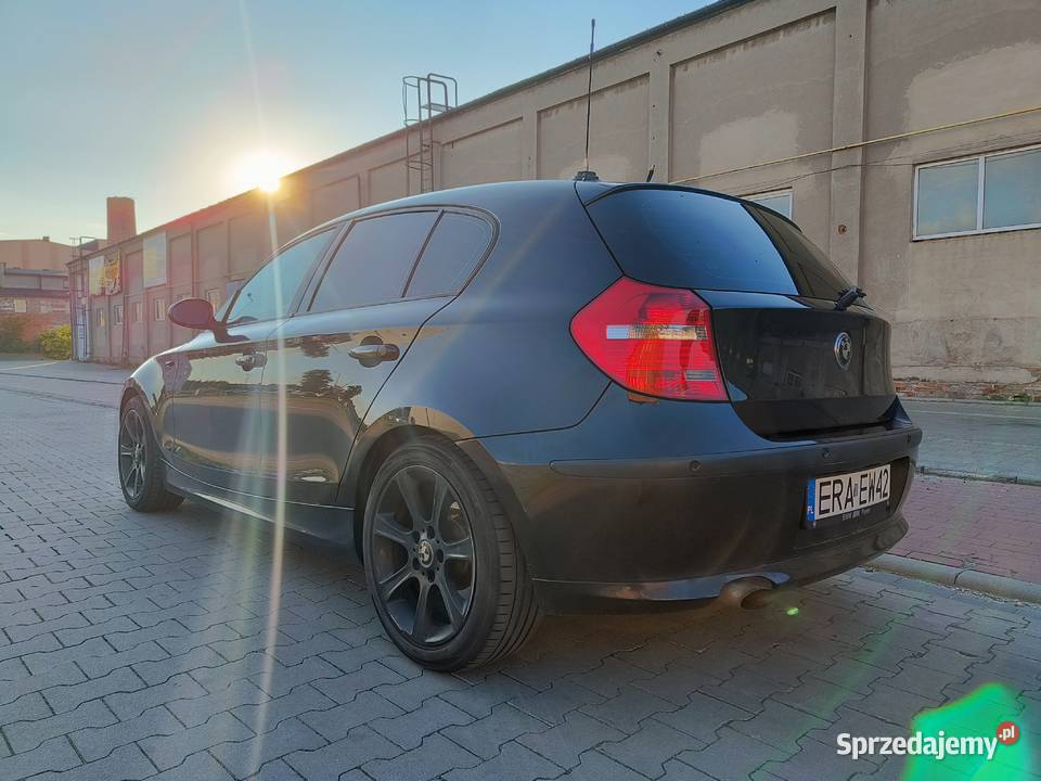 Sprzedam BMW e87 z 2009 nieuszkodzony Seria 1