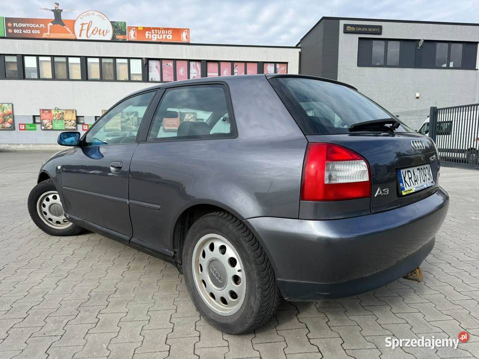 AUDI A3 16 Benzyna Opłaty na 2002r