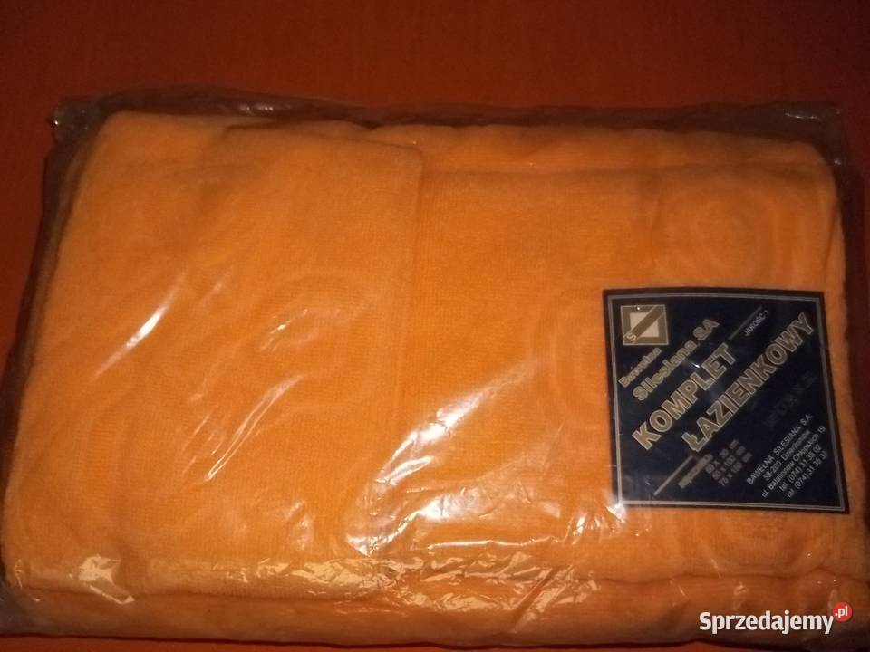 Ręcznik kąpielowy frotte pastelowy żółtyTłoczony żółty Łódź