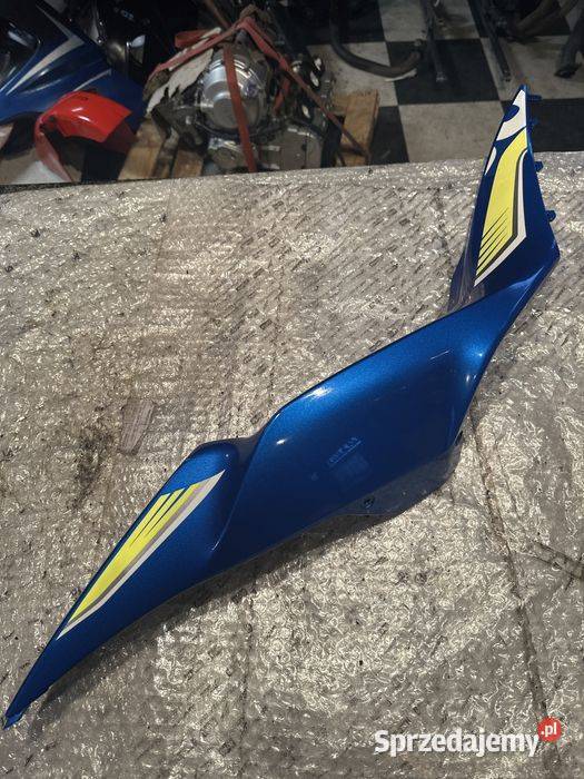 SUZUKI GSXR GSXR 125 zadupek prawy tył ogon 18 Poznań