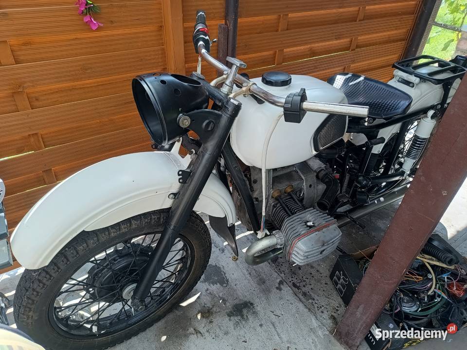 Ural M67 zarejestrowanysolo z silnikiem Dniepra nieuszkodzony Jaktorów