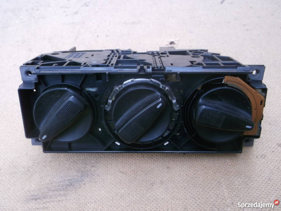 Panel klimatyzacji VW Golf III GTI