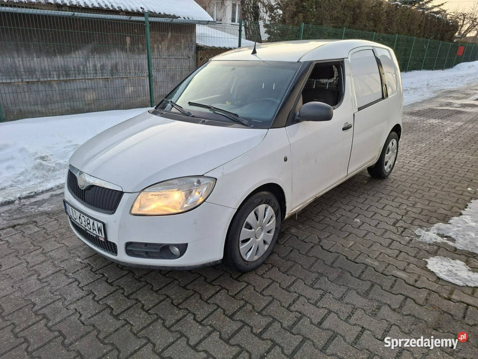 koda Praktik 12 benzyna wersja 2 osobowa ważne Škoda