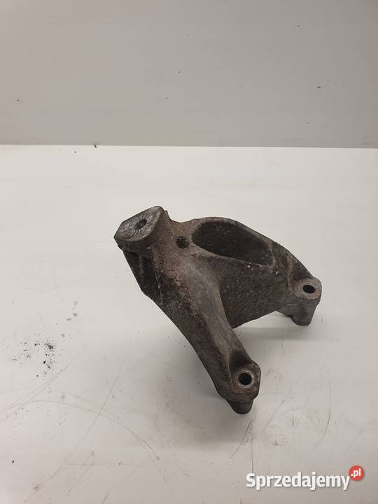 ŁAPA SILNIKA LEWA AUDI A4 A5 20 CGLC 8K0199307BM