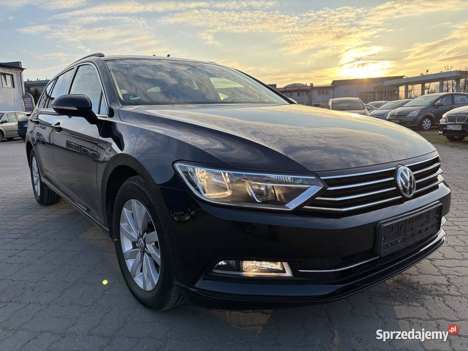 Volkswagen Passat B8 20 20 TDI 150 Manual 2015r czarny Iława sprzedam