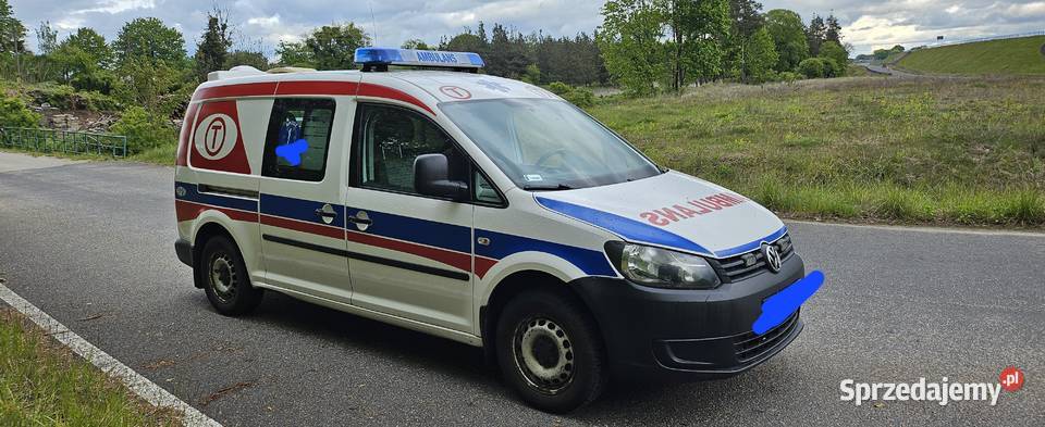 Ambulans karetka Volkswagen caddy maxi salon PL nieuszkodzony